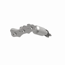 Load image into Gallery viewer, MagnaFlow Exhaust Products 51228 OEM Grade Manifold Catalytic Converter for Select Toyota 4Runner, Toyota FJ Cruiser