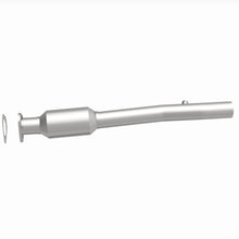 Load image into Gallery viewer, MagnaFlow Exhaust Products 4593321 California CARB Direct-Fit Catalytic Converter for Select Ford E-150, Ford E-150 Club Wagon, Ford E-250, Ford E-350 Club Wagon, Ford E-350 Super Duty
