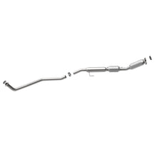 Load image into Gallery viewer, MagnaFlow Exhaust Products 551496 California CARB Direct-Fit Catalytic Converter for Select Toyota Corolla, Toyota Matrix