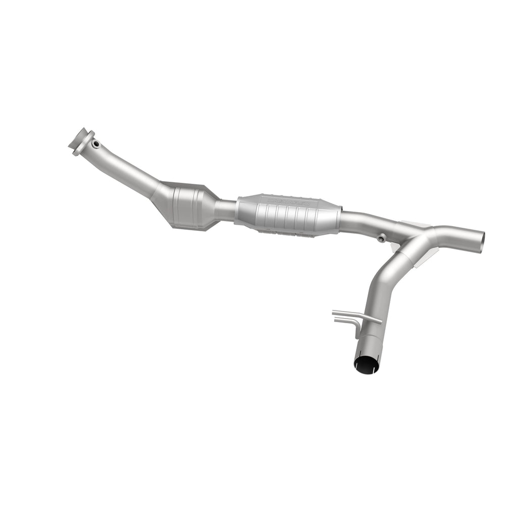 MagnaFlow Exhaust Products 51412 OEM Grade Direct-Fit Catalytic Converter for Select Ford Expedition, Ford F-150, Ford F-250, Lincoln Blackwood, Lincoln Navigator