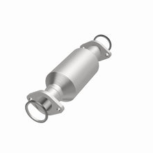 Load image into Gallery viewer, MagnaFlow Exhaust Products 23886 HM Grade Direct-Fit Catalytic Converter for Select Chevrolet Nova, Geo Prizm, Toyota 4Runner, Toyota Camry, Toyota Celica, Toyota Corolla, Toyota Cressida, Toyota MR2, Toyota Paseo, Toyota Pickup, Toyota Starlet, Toyota