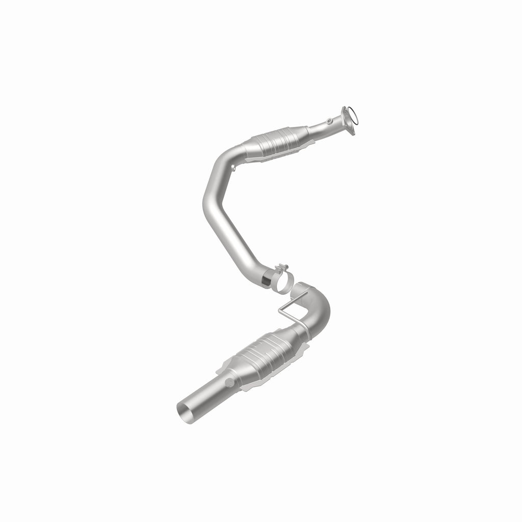 MagnaFlow Exhaust Products 447267 California CARB Direct-Fit Catalytic Converter for Select Chevrolet Express 2500, Chevrolet Express 3500, GMC Savana 2500, GMC Savana