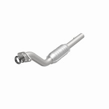 Load image into Gallery viewer, MagnaFlow Exhaust Products 23464 HM Grade Direct-Fit Catalytic Converter for Select Buick LeSabre, Buick Park Avenue, Buick Riviera, Oldsmobile 88, Oldsmobile 98, Oldsmobile LSS, Pontiac Bonneville