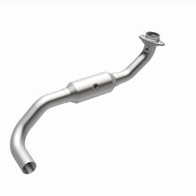 Load image into Gallery viewer, MagnaFlow Exhaust Products 4651412 California CARB Direct-Fit Catalytic Converter for Select Ford Expedition