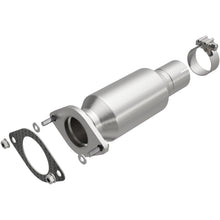 Load image into Gallery viewer, MagnaFlow Exhaust Products 5571269 California CARB Direct-Fit Catalytic Converter for Select Chevrolet Malibu