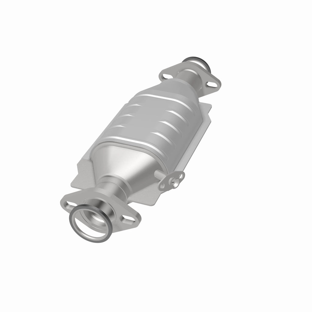 MagnaFlow Exhaust Products 23895 Standard Grade Direct-Fit Catalytic Converter for Select Toyota Pickup