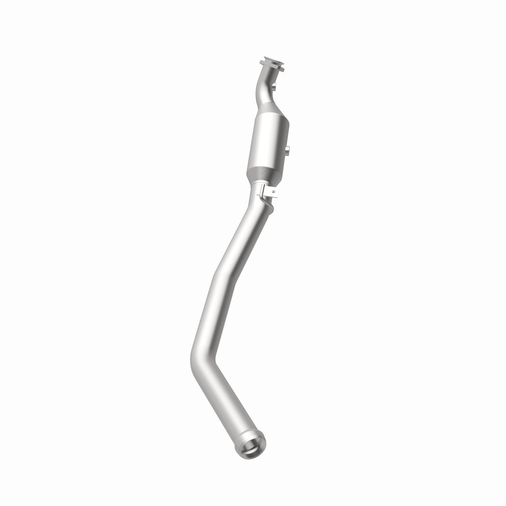 MagnaFlow Exhaust Products 52172 OEM Grade Direct-Fit Catalytic Converter for Select Mercedes-Benz GL450, Mercedes-Benz GL550, Mercedes-Benz ML550