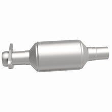 Load image into Gallery viewer, MagnaFlow Exhaust Products 3391496 California CARB Direct-Fit Catalytic Converter for Select Chevrolet S10, GMC Sonoma