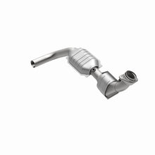 Load image into Gallery viewer, MagnaFlow Exhaust Products 23526 HM Grade Direct-Fit Catalytic Converter for Select Lincoln Navigator