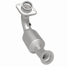 Load image into Gallery viewer, MagnaFlow Exhaust Products 4583052 California CARB Direct-Fit Catalytic Converter for Select Jeep Liberty