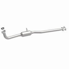 Load image into Gallery viewer, MagnaFlow Exhaust Products 93135 Standard Grade Direct-Fit Catalytic Converter for Select Chevrolet Sprint, Geo Metro