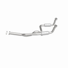 Load image into Gallery viewer, MagnaFlow Exhaust Products 49063 OEM Grade Direct-Fit Catalytic Converter for Select Chevrolet Express 1500, Chevrolet Express 2500, Chevrolet Express 3500, GMC Savana 1500, GMC Savana 2500, GMC Savana