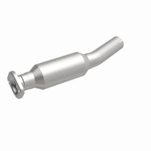 Load image into Gallery viewer, MagnaFlow Exhaust Products 5592749 California CARB Direct-Fit Catalytic Converter for Select Toyota RAV4