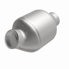 Load image into Gallery viewer, MagnaFlow Exhaust Products 51776 OEM Grade Universal Catalytic Converter for Select Ford Mustang, Lexus IS F, Volvo S60, Volvo S60 Cross Country, Volvo V60, Volvo V60 Cross Country, Volvo XC60, Volvo XC70