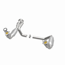 Load image into Gallery viewer, MagnaFlow Exhaust Products 447284 California CARB Direct-Fit Catalytic Converter for Select Chevrolet Silverado 1500, Chevrolet Tahoe, GMC Sierra 1500, GMC Yukon