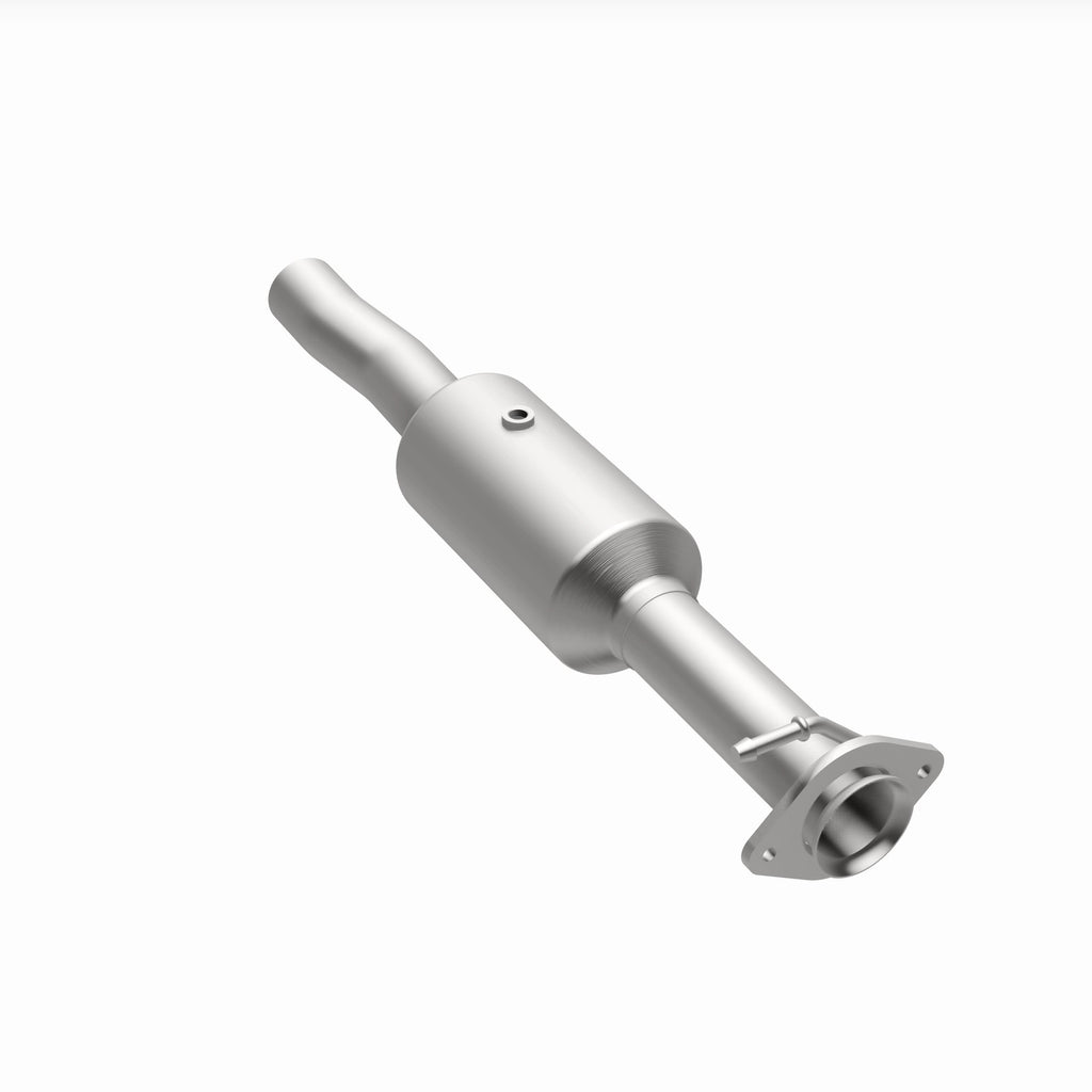MagnaFlow Exhaust Products 280434 OEM Grade Direct-Fit Catalytic Converter for Select Ford F-350 Super Duty, Ford F-450 Super Duty, Ford F-550 Super Duty