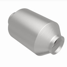 Load image into Gallery viewer, MagnaFlow Exhaust Products 4651309 California CARB Universal Catalytic Converter for Select Chevrolet Trailblazer EXT, GMC Envoy XL, GMC Envoy XUV