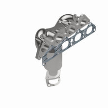 Load image into Gallery viewer, MagnaFlow Exhaust Products 51650 OEM Grade Manifold Catalytic Converter for Select Hyundai Elantra, Hyundai Tiburon, Kia Soul, Kia Spectra, Kia Spectra5