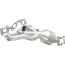 Load image into Gallery viewer, MagnaFlow Exhaust Products 447193 California CARB Manifold Catalytic Converter for Select Nissan Frontier