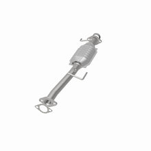 Load image into Gallery viewer, MagnaFlow Exhaust Products 22626 HM Grade Direct-Fit Catalytic Converter for Select Chevrolet Tracker, Geo Tracker, Suzuki Sidekick, Suzuki X-90