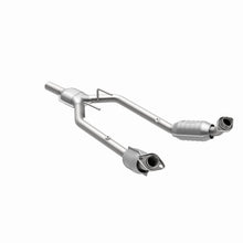 Load image into Gallery viewer, MagnaFlow Exhaust Products 23325 HM Grade Direct-Fit Catalytic Converter for Select Ford Thunderbird, Mercury Cougar