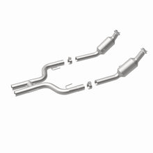 Load image into Gallery viewer, MagnaFlow Exhaust Products 5461001 California CARB Direct-Fit Catalytic Converter for Select Ford Mustang