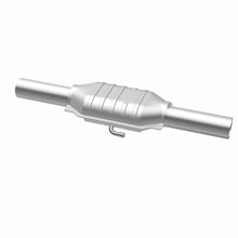Load image into Gallery viewer, MagnaFlow Exhaust Products 3391470 California CARB Direct-Fit Catalytic Converter for Select Jeep CJ5, Jeep CJ7, Jeep Cherokee, Jeep Grand Wagoneer, Jeep J10, Jeep J20, Jeep Wagoneer