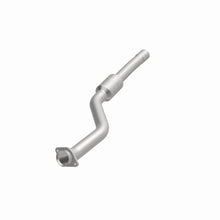 Load image into Gallery viewer, MagnaFlow Exhaust Products 5421172 California CARB Direct-Fit Catalytic Converter for Select Cadillac CTS