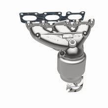 Load image into Gallery viewer, MagnaFlow Exhaust Products 52743 OEM Grade Manifold Catalytic Converter for Select Hyundai Santa Fe, Kia Sorento