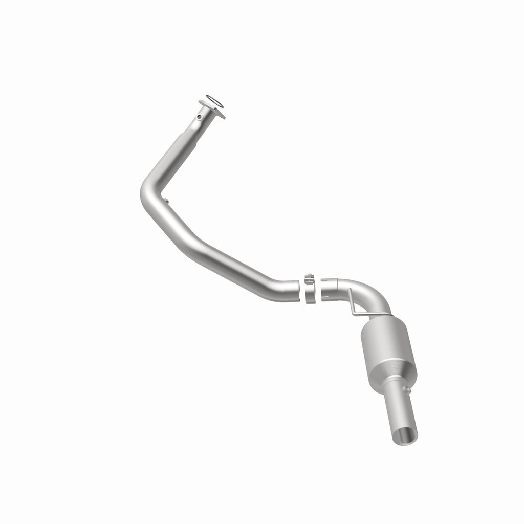 MagnaFlow Exhaust Products 280427 OEM Grade Direct-Fit Catalytic Converter for Select Chevrolet Express 4500, GMC Savana