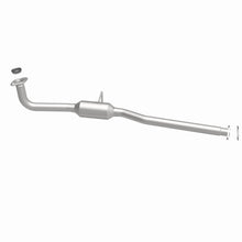 Load image into Gallery viewer, MagnaFlow Exhaust Products 93135 Standard Grade Direct-Fit Catalytic Converter for Select Chevrolet Sprint, Geo Metro