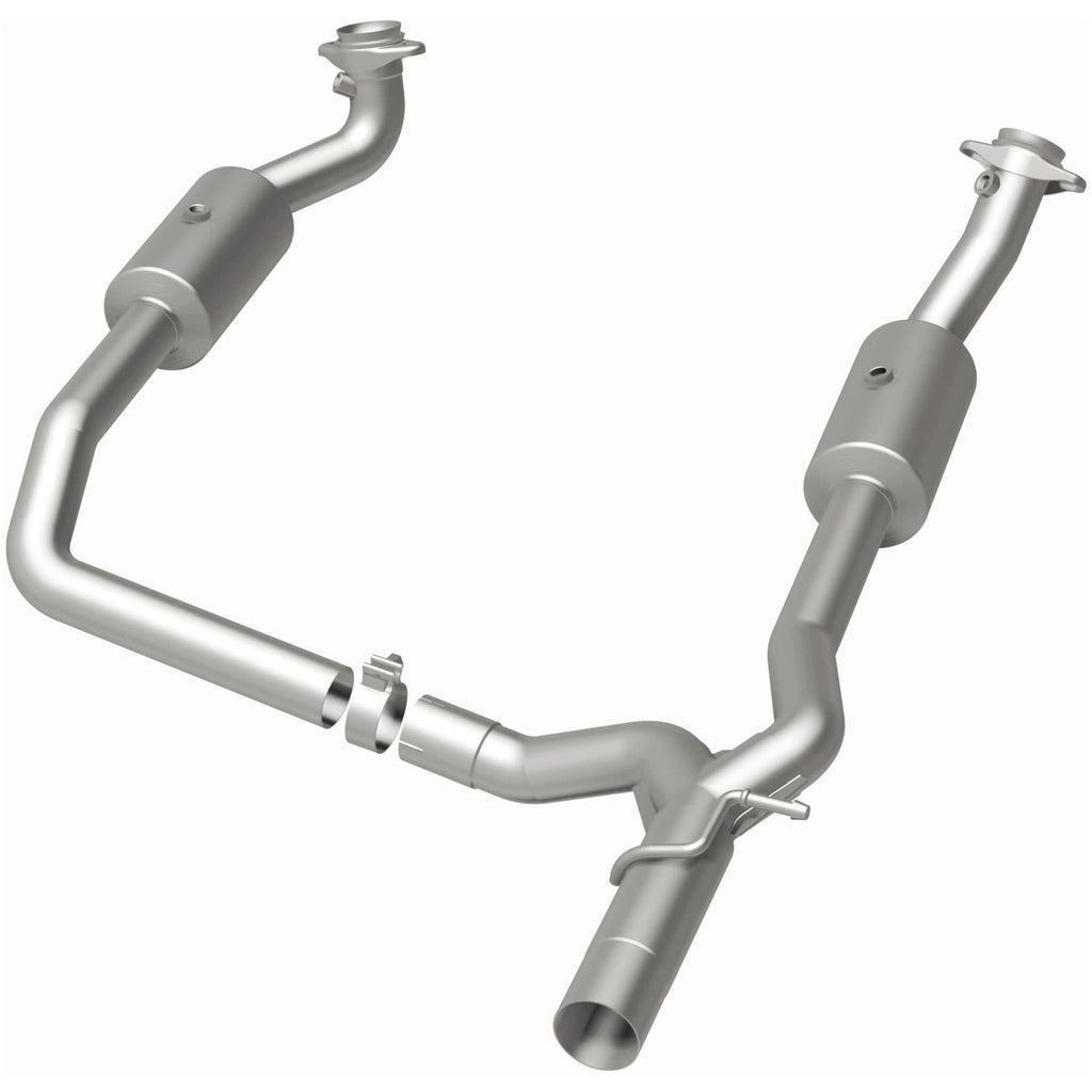 MagnaFlow Exhaust Products 4551599 California CARB Direct-Fit Catalytic Converter for Select Ford E-350 Super Duty