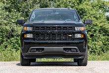 Load image into Gallery viewer, Rough Country RC0504 Lowering Shackles for Select Chevrolet Silverado 1500, Chevrolet Silverado LTD, GMC Sierra 1500, GMC Sierra Limited
