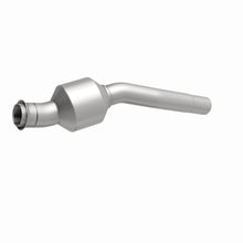 Load image into Gallery viewer, MagnaFlow Exhaust Products 51637 OEM Grade Direct-Fit Catalytic Converter for Select Audi A3, Volkswagen Beetle, Volkswagen Golf, Volkswagen Jetta