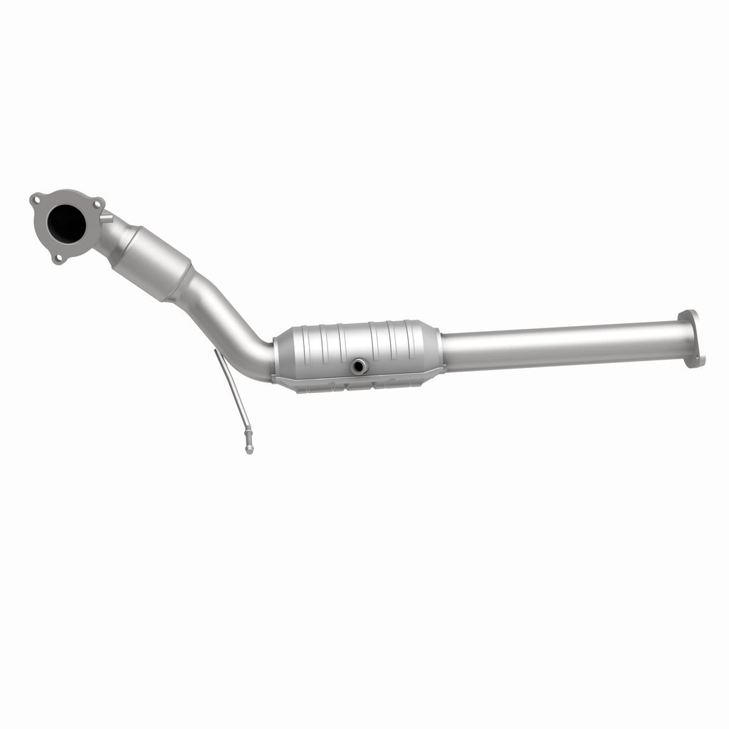 MagnaFlow Exhaust Products 51451 OEM Grade Direct-Fit Catalytic Converter for Select Volvo S60, Volvo V70