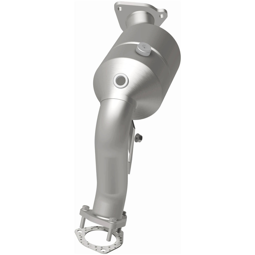 MagnaFlow Exhaust Products 49136 OEM Grade Direct-Fit Catalytic Converter for Select Audi A4 Quattro, Audi A5 Quattro, Audi A6 Quattro, Audi A7 Quattro, Audi A8 Quattro, Audi Q5, Audi S4, Audi S5, Audi SQ5