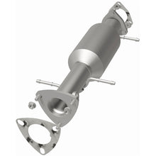 Load image into Gallery viewer, MagnaFlow Exhaust Products 4451484 California CARB Direct-Fit Catalytic Converter for Select Chevrolet S10, GMC Sonoma