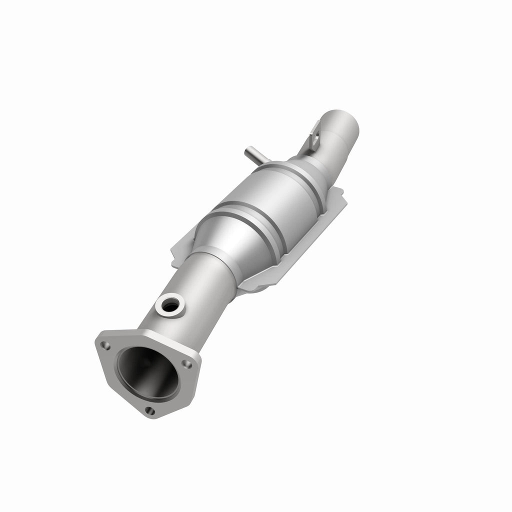 MagnaFlow Exhaust Products 23713 Standard Grade Direct-Fit Catalytic Converter for Select Volkswagen Golf, Volkswagen Jetta
