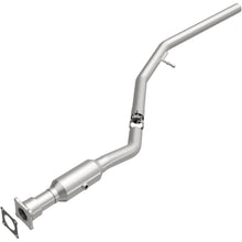 Load image into Gallery viewer, MagnaFlow Exhaust Products 49948 OEM Grade Direct-Fit Catalytic Converter for Select Chrysler Town &amp; Country, Dodge Grand Caravan