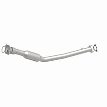 Load image into Gallery viewer, MagnaFlow Exhaust Products 5451220 California CARB Direct-Fit Catalytic Converter for Select Chevrolet Equinox, Pontiac Torrent