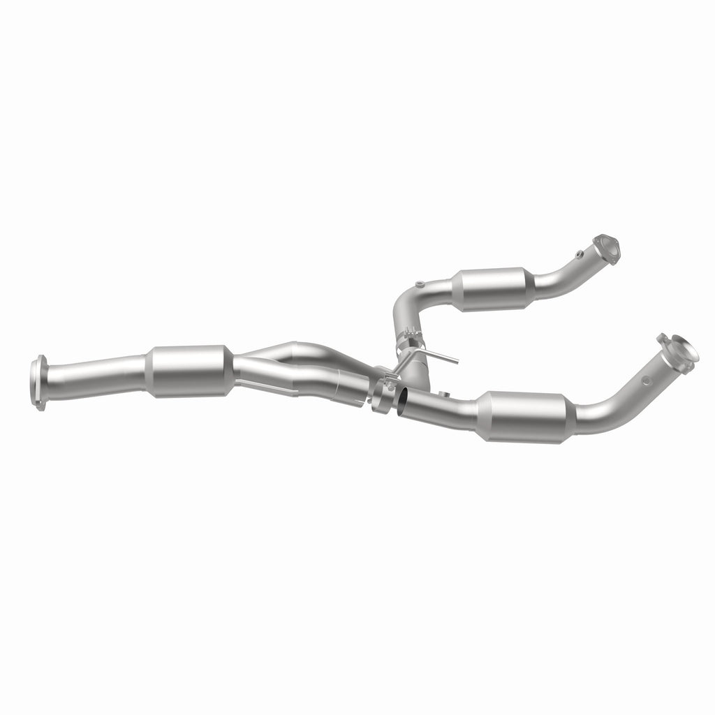 MagnaFlow Exhaust Products 5582812 California CARB Direct-Fit Catalytic Converter for Select Chevrolet Silverado HD, Chevrolet Silverado HD, GMC Sierra HD, GMC Sierra HD