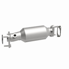 Load image into Gallery viewer, MagnaFlow Exhaust Products 52668 OEM Grade Direct-Fit Catalytic Converter for Select Nissan Frontier, Nissan NV1500, Nissan NV2500, Nissan NV3500, Nissan Pathfinder, Nissan Xterra, Suzuki Equator