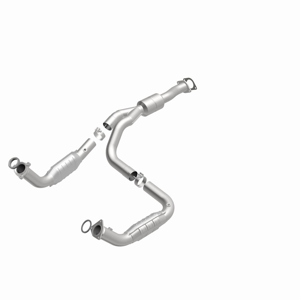 MagnaFlow Exhaust Products 52113 OEM Grade Direct-Fit Catalytic Converter for Select Chevrolet Express 2500, Chevrolet Express 3500, Chevrolet Express 4500, GMC Savana 2500, GMC Savana 3500, GMC Savana