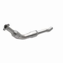 Load image into Gallery viewer, MagnaFlow Exhaust Products 93687 HM Grade Direct-Fit Catalytic Converter for Select Land Rover LR3, Land Rover Range Rover Sport