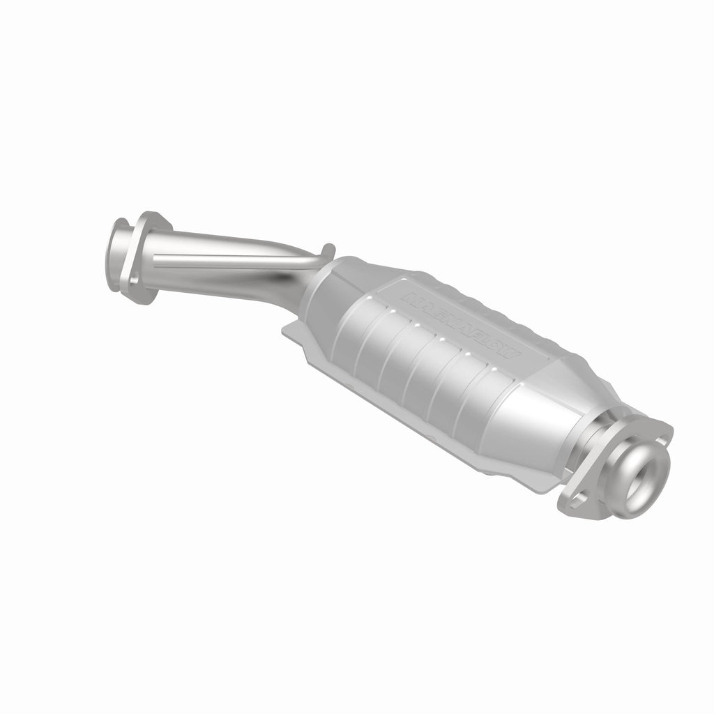 MagnaFlow Exhaust Products 23365 Standard Grade Direct-Fit Catalytic Converter for Select Ford LTD, Ford Thunderbird, Mercury Cougar, Mercury Marquis