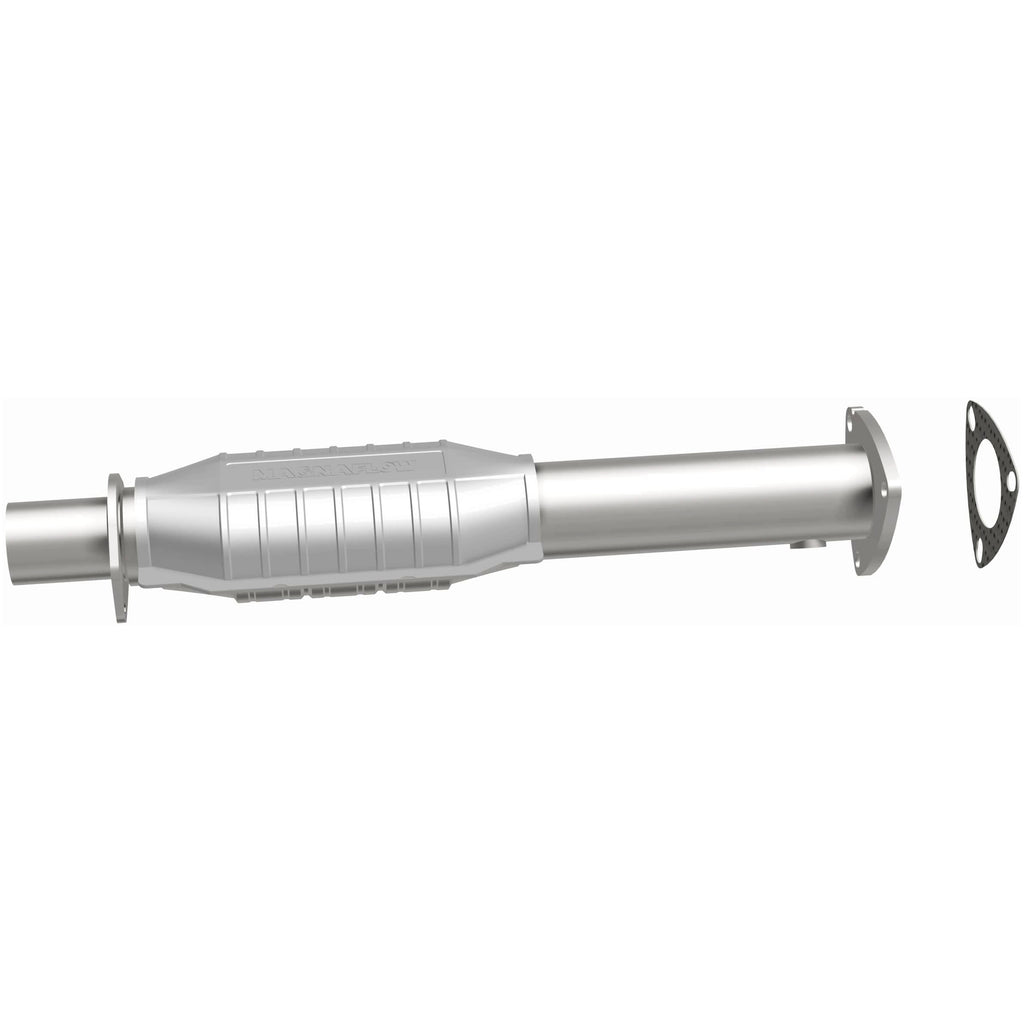 MagnaFlow Exhaust Products 93483 Standard Grade Direct-Fit Catalytic Converter for Select Chevrolet S10, GMC Sonoma