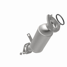 Load image into Gallery viewer, MagnaFlow Exhaust Products 5582445 California CARB Direct-Fit Catalytic Converter for Select Buick Enclave, Chevrolet Traverse, GMC Acadia, Saturn Outlook