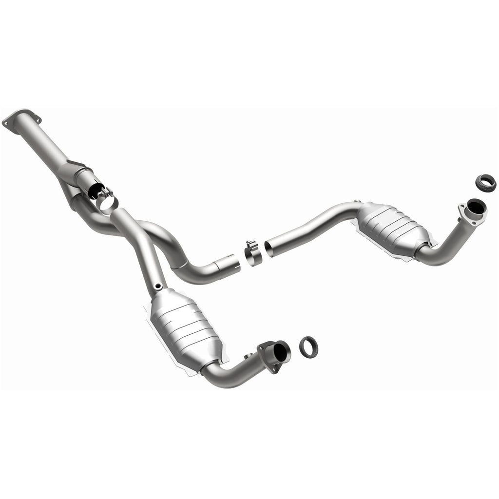 MagnaFlow Exhaust Products 51510 OEM Grade Direct-Fit Catalytic Converter for Select Chevrolet Express 1500, GMC Savana