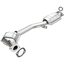 Load image into Gallery viewer, MagnaFlow Exhaust Products 451008 California CARB Direct-Fit Catalytic Converter for Select Subaru Forester