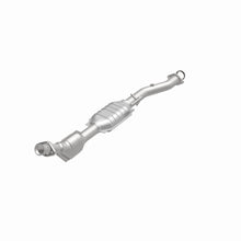 Load image into Gallery viewer, MagnaFlow Exhaust Products 51733 OEM Grade Direct-Fit Catalytic Converter for Select Ford Ranger, Mazda B2500